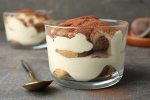 Brownie or tiramisu for a European touch